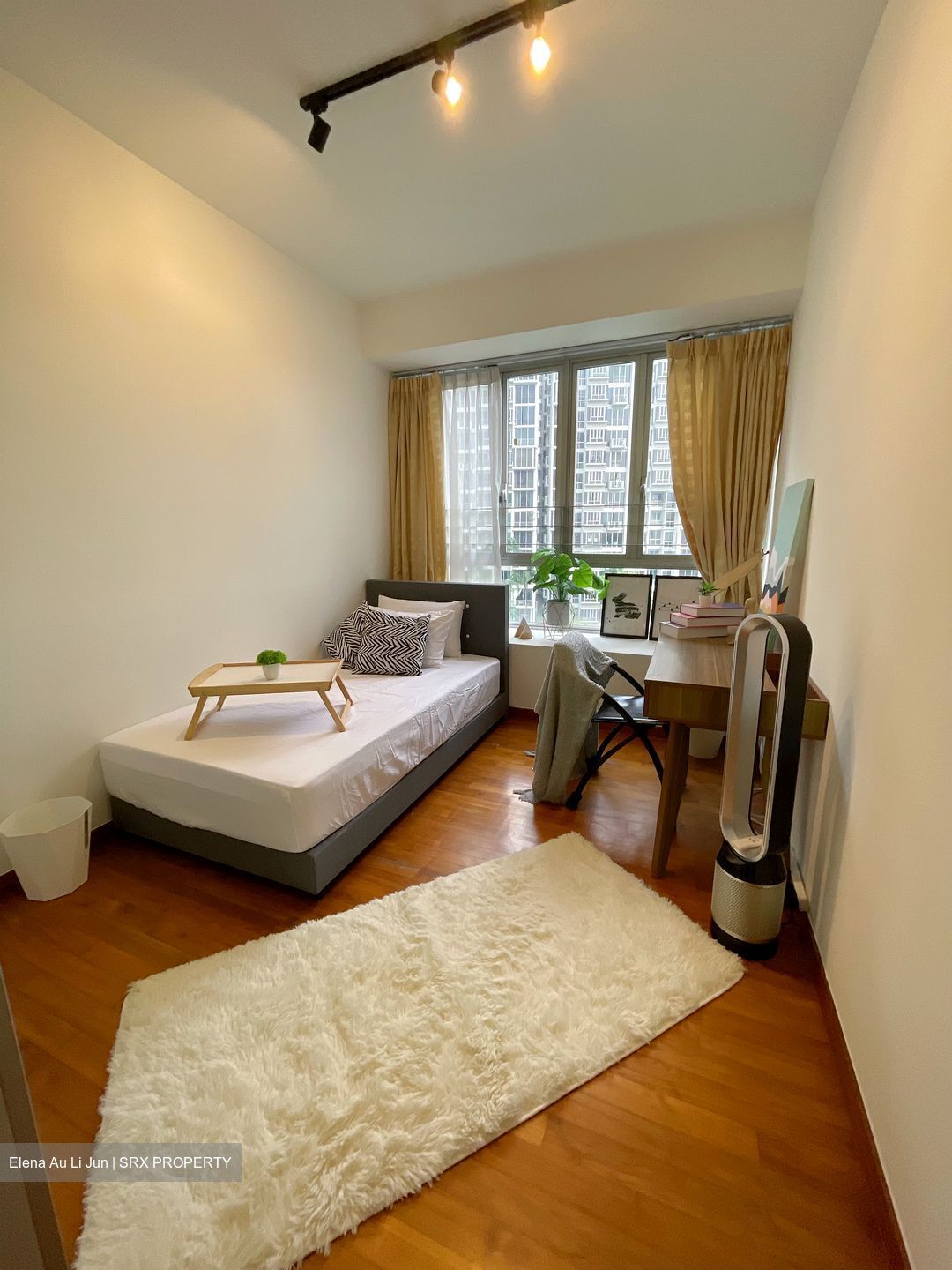 Grandeur 8 (D20), Condominium #588175101